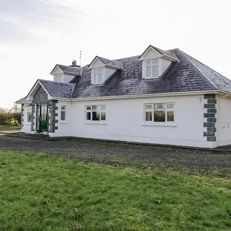 בית נופש Farm Retreat Williamstown